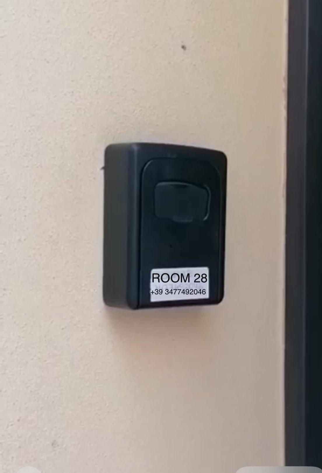 פררה Room 28 מראה חיצוני תמונה